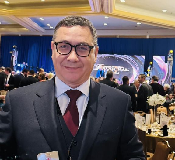 Victor Ponta párttagsága felfüggesztését kérte: nem támogatja Antonescut