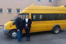 Összefogással új kisbuszt kapott a szilágynagyfalui iskola