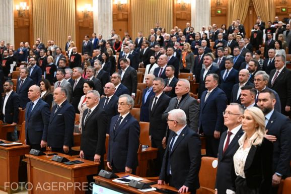 Nem került a parlament elé a Iohannis felfüggesztését célzó tervezet