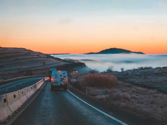 Ködre és jegesedésre kell számítani székelyföldi megyében is