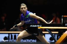 Asztalitenisz: Szőcs Berni egyéniben és párosban is jól kezdett Szingapúrban