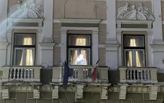 Orbán Balázs hologramként szólt az udvarhelyiekhez (VIDEÓ)