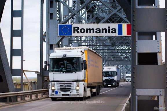 Négy román embercsempészt tartóztattak le Bulgáriában