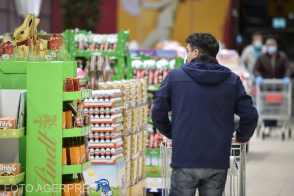 George Simion hadat üzent a hipermarketeknek