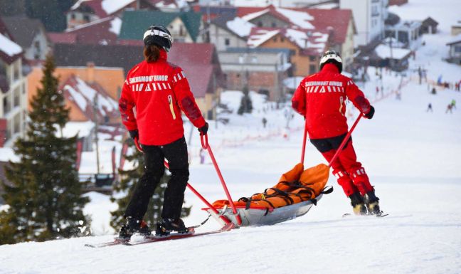Sűrű napjuk volt a hegyimentőknek: 43 embert mentettek meg