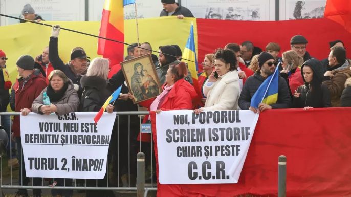 Bűnügyi dosszié és több ezer lejes bírság a Georgescu párti tüntetés után