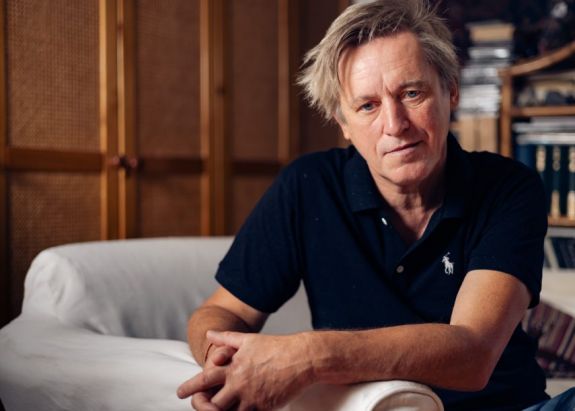 Háy János darabját és nőnapi ősbemutatót állít színpadra a Szigligeti Színház