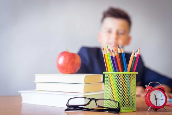 Ferencz-Salamon Alpár: Lélegeztetőgépen van a hazai oktatási rendszer