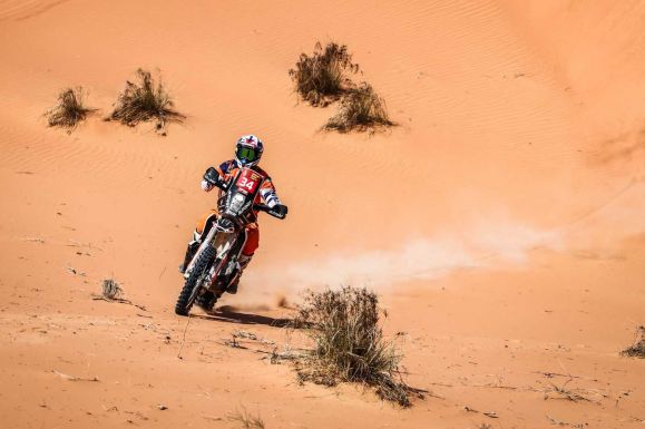 Behajrázta kategóriája Dakar-győzelmét Gyenes Mani