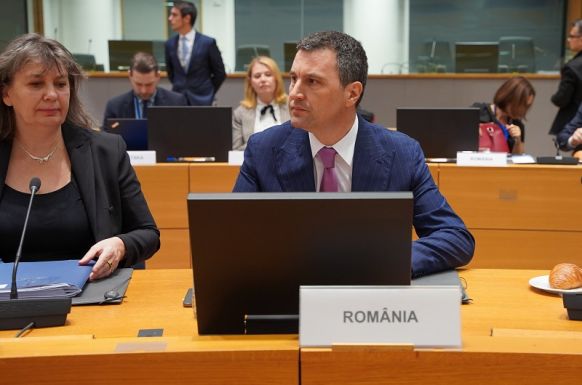 Tánczos Barna Brüsszelben: Bizalmi jelzést kapott Románia – jóváhagyták a költségvetés fokozatos kiigazítását