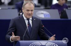 Tusk: Az EU-nak felül kell vizsgálnia a zöld megállapodás szabályait