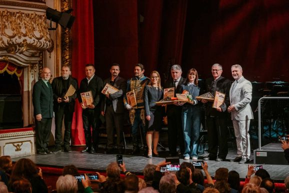 Átadták a Magyar Kultúráért díjakat Nagyváradon