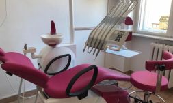 Iskolafogászati ellátás: kevés a személyzet, a magyar nyelvismeret is fontos 