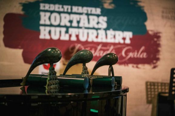 Átadták a 13. Erdélyi Magyar Kortárs Kultúráért Díjakat