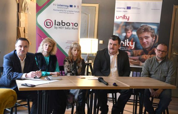 Válaszút előtt – fiataloknak segítenek a pályaválasztásban határon innen és túl
