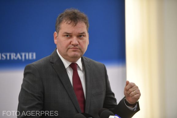 Az RMDSZ szerdán hagyja jóvá Crin Antonescu elnökjelöltségét