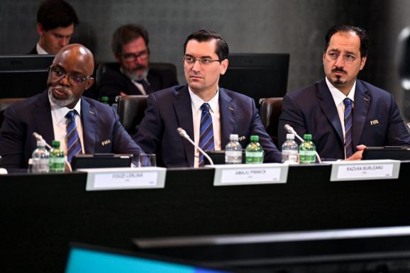 A FIFA-tanács tagja marad Răzvan Burleanu