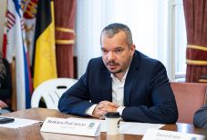 Száz nap Székelyudvarhely élén – Interjú Szakács-Paál István polgármesterrel