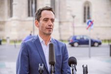 Frusztráció, düh és politikai kényszer – Csoma Botond Antonescu támogatásáról