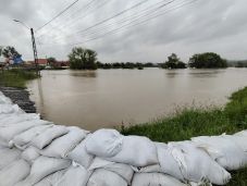 Felhőszakadás és árvízkészültség