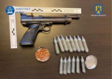 Illegális fegyverarzenált találtak Háromszéken – házkutatások tucatnyi büntetőügyben