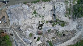 Parajdi sóbánya: miniszterek és nemzetközi szakértők keresik a megoldást a helyszínen szerdán – júliusra elkészülhet a vízelvezetés