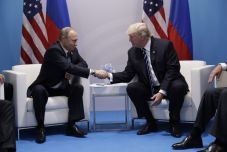 Ismét beszélt egymással telefonon Trump és Putyin