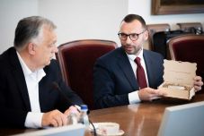 330 millió forint segítséget kapnak a bajba jutott székelyföldi családok