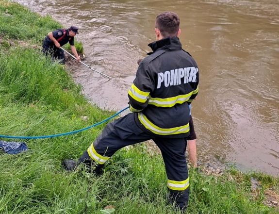 Tovább keresik a Hargita megyében eltűnt hároméves kislányt