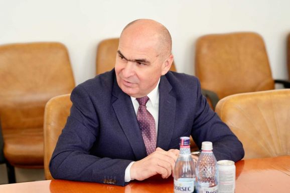 Sajtóinformációk: megállapodtak a rotációról, Bolojan kezdhet kormányfőként