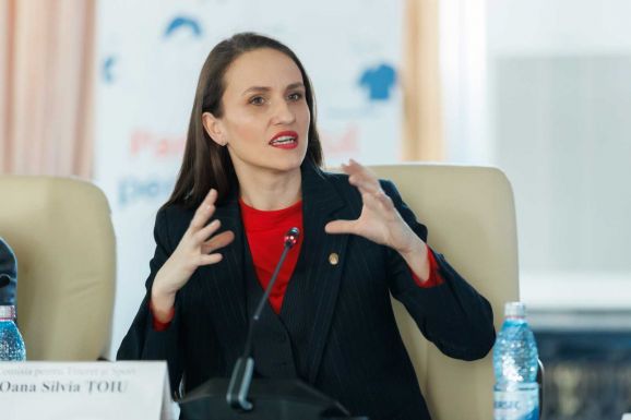 Törölte Trumpot bíráló üzenetét a leendő USR-s külügyminiszter