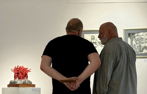 Képeken az elmúlt tizenöt év – Megnyitották az Új Kriterion Galéria legújabb kiállítását