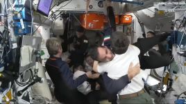 FRISSÍTVE – Kapu Tiborék csatlakoztak a Nemzetközi Űrállomás legénységéhez (VIDEÓ)