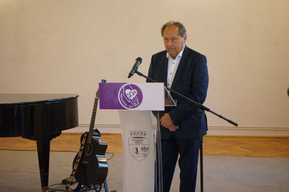 Dr. Mucsi Mihály kapta a Pro Urbe díjat Kézdivásárhelyen