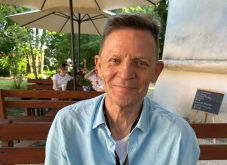 A zenekar, amelyért a holland királynő is közbelépett – fél évszázados fennállását ünnepli idén a Vágtázó Halottkémek