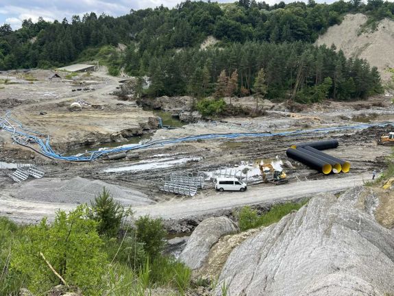 Parajd: Nem készülnek el határidőre a sürgősségi munkálatok 