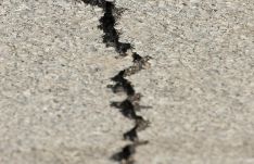 Földrengéssel köszöntött be a május