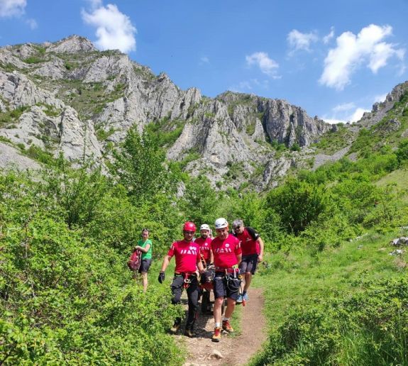 Bajba jutott turistákon segítettek a hegyimentők Torockó környékén