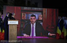 Simion magabiztosan nyerte az első fordulót, Nicușor Dannal mérkőzik a döntőben