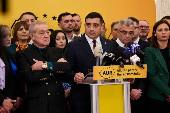 Becali: Simion már márciusban Nicușor Dan elleni második körre készült