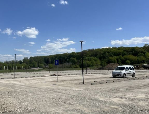 Elkészült a Maros Megyei Sürgősségi Kórház mögötti parkoló