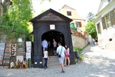 Márciusban is visszaesett a turizmus, nehéz idők várnak az ágazatra