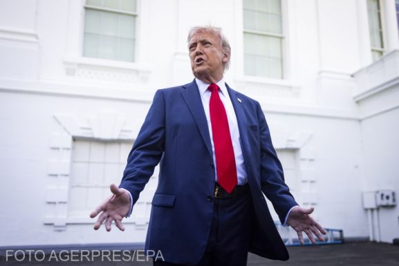 Közvélemény: Trump nagyobb veszélyt jelent Nagy-Britanniára, mint a terroristák