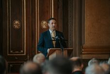 Tánczos Barna: javul a piaci helyzet, ám az államfőválasztás kimenetelétől függően tovább romolhat