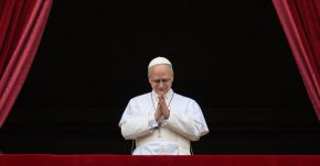 A világ vezető politikusainak üzent XIV. Leó pápa 