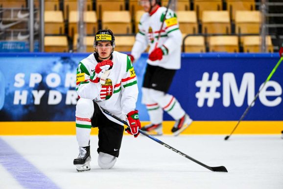 Elit hoki vb: Kazahsztán ellen szerezte meg első győzelmét a magyar csapat