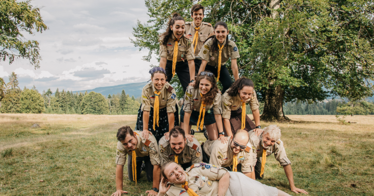 Nemcsak LEHET, biztos életre szól! – Erdélyi cserkészetről, 35 éves jubileumi nagy táborról