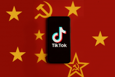 Kommunista nosztalgia a közösségi médiában, az IICCMER a médiahatósághoz fordult