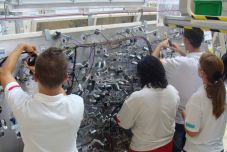 Újabb kollektív elbocsátást jelentettek be az autóiparban