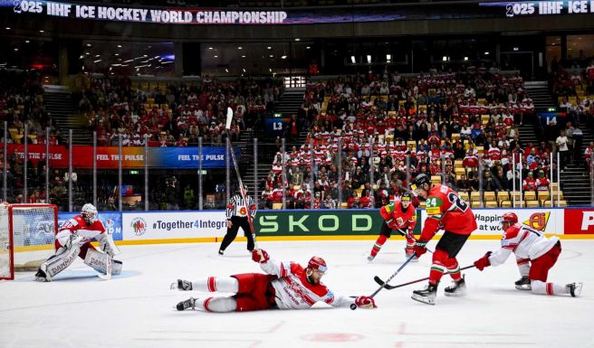 Elit hoki-vb: hiába a kétgólos előny, simán kikaptak a dánoktól Vincze Péterék